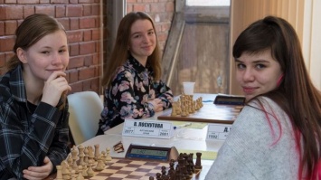 16-летняя алтайская шахматистка стала победительницей чемпионата Сибири