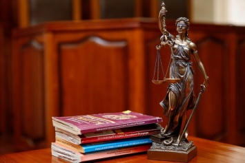Суд оштрафовал директора «Вагонтрэйд плюс» за невыплату зарплаты сотрудникам