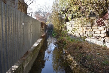 В Симферополе планируют капитально отремонтировать набережную реки Славянка