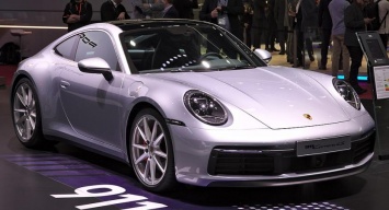 Новый Porsche 911 Turbo появился на официальных фото