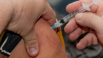 Прививку от гриппа сделали 833 тысячи жителей Саратовской области