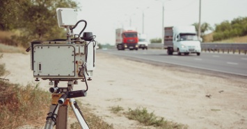 В Свердловской области перед передвижными камерами поставят предупреждающие знаки