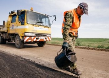 В Благовещенске до конца октября отремонтируют улицу Тепличную