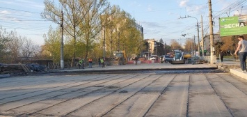 Мост на улице Гагарина в Симферополе откроют для транспорта вечером 20 апреля, - ФОТО