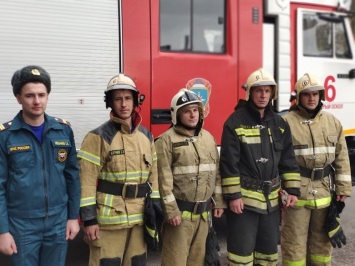 Старооскольских пожарных поблагодарили за спасение от огненной стихии
