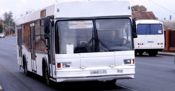 В Екатеринбурге на карантин отправлено 90 водителей автобусов и кондукторов
