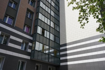 Власти: на девяти домах по улицам Баграмяна, Октябрьской и Красноярской появятся вентилируемые фасады