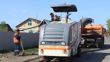 В Барнауле начали ремонт еще на трех участках дорог