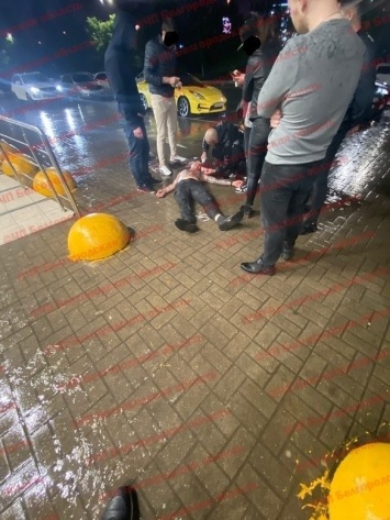 Полиция Белгорода проводит проверку после массовой драки у торгового центра