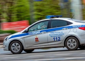 Полицейским в России разрешат вскрывать чужие машины
