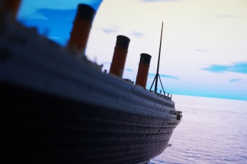 Суд в США разрешил разрезать "Титаник" для извлечения телеграфа Маркони