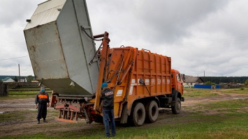 В селах Павловского района установили контейнеры для мусора