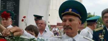 Пограничников Белгородской области в свой праздник просят не нарушать границ дома