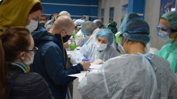 Как из-за коронавируса встречают приезжающих в Алтайский край