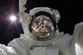 "Довольно жесткий": астронавт с корабля Crew Dragon рассказал о полете на МКС