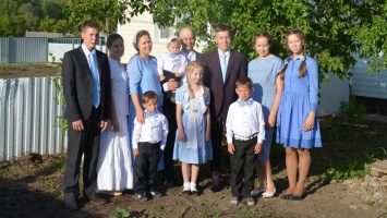 Владимир Путин встретился онлайн с алтайской семьей