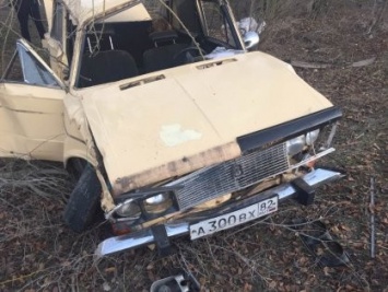 Жуткая трагедия в Крыму: пьяная мать бросила в поле погибшего в ДТП ребенка и сбежала с водителем