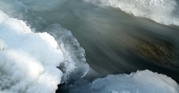 64-летний тагильчанин спас из ледяной воды двух детей и женщину