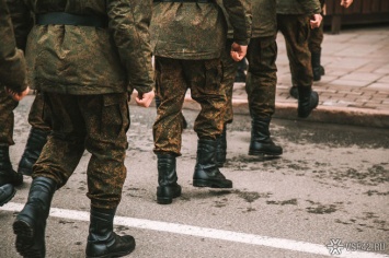 Минобороны перенесло летние военные сборы для российских студентов
