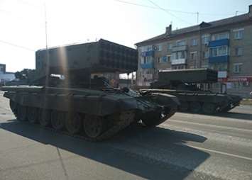 По Белогорску пройдет парад из 45 единиц военной техники
