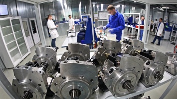 Алтайские власти планируют до 2024 года создать на заводах не менее 700 рабочих мест