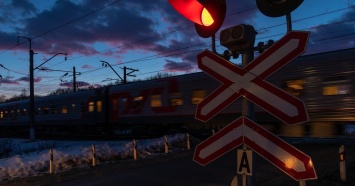 На Урале ежемесячно регистрируется больше 200 нарушений ПДД на железнодорожных путях
