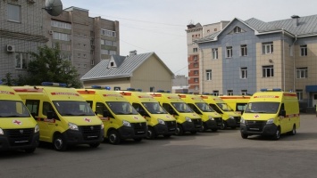 17 новых реанимобилей переданы в больницы Алтайского края