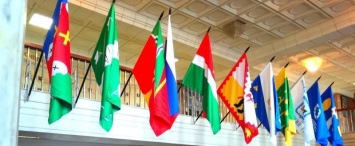 В администрации Губернатора области открылась галерея калужских флагов