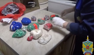 Драгдилер попался при поиске закладки с 1,6 кг наркотиков в Подмосковье