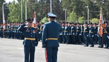В ЗАТО Сибирский ракетная дивизия провела парад Победы