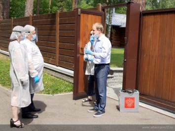 Власти раскрыли результат теста спикера Алтайского Заксобрания на фоне молчания о диагнозе губернатора