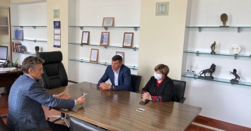 Депутат Балыбердин в ходе визита на НТЗМК узнал о «расколе» внутри предприятия