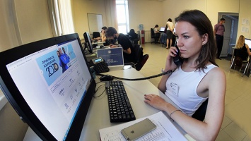 В алтайских вузах начали открываться приемные комиссии онлайн