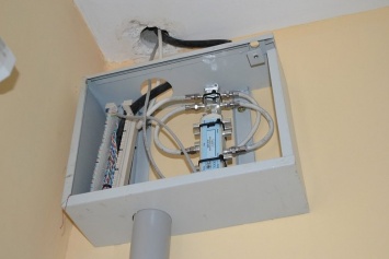 В Старом Осколе мужчина украл сетевой кабель, оставив жителей нескольких домов без интернета