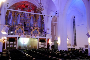 В Кафедральном соборе запустили экскурсии-концерты на 50 человек