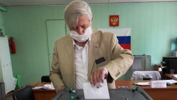Лев Коршунов: «Главная задача - провести голосование максимально безопасно»