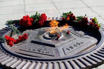 В Калининграде задержали мужчину за осквернение Вечного огня