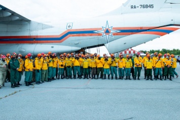 В Якутию вылетели специалисты авиалесохраны Югры, чтобы помочь ликвидировать лесные пожары