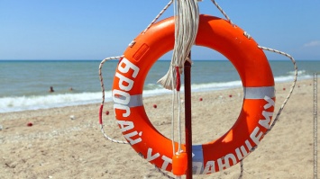 За сутки в Крыму на воде спасли 40 человек