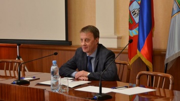 Мэр Барнаула призвал горожан не рисковать своим здоровьем и своих близких