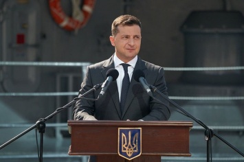 Депутаты Верховной рады призвали Зеленского покинуть пост президента Украины