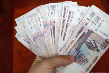 ВЦИОМ: 63% россиян поддерживают решение властей повысить НДФЛ для богатых