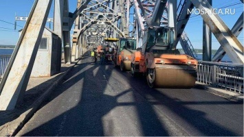 В Ульяновске завершен ремонт дорожного полотна на Императорском мосту