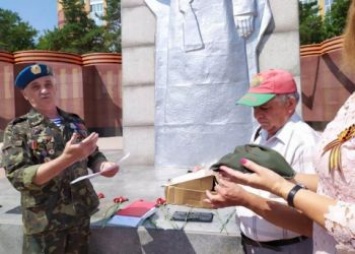 Из Минска в Благовещенск прислали землю с мест захоронений героев Великой Отечественной войны