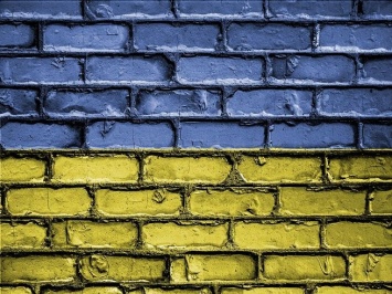 Экс-депутат Рады рассказал об "отказе" Украины от Донбасса и Крыма