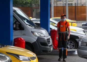 На 90% дешевле будет обходиться россиянам перевод автомобиля с бензина на газ
