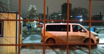 В Екатеринбурге ради строительства ледовой арены начали сносить мечеть