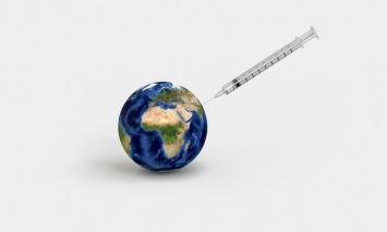 Британские аналитики заявили об очереди из богатых стран за вакциной от COVID-19