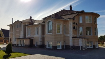 Коттедж-санаторий продают под Барнаулом за 85 миллионов рублей