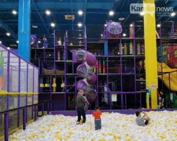 Как в Петрозаводске работают детские игровые центры, спустя неделю после открытия